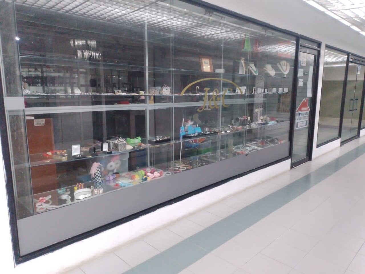 #4 - Piso Comercial para Venta en Maracaibo - V