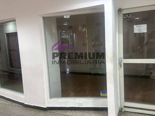 #9 - Tienda  Almacén para Venta en Maracaibo - V